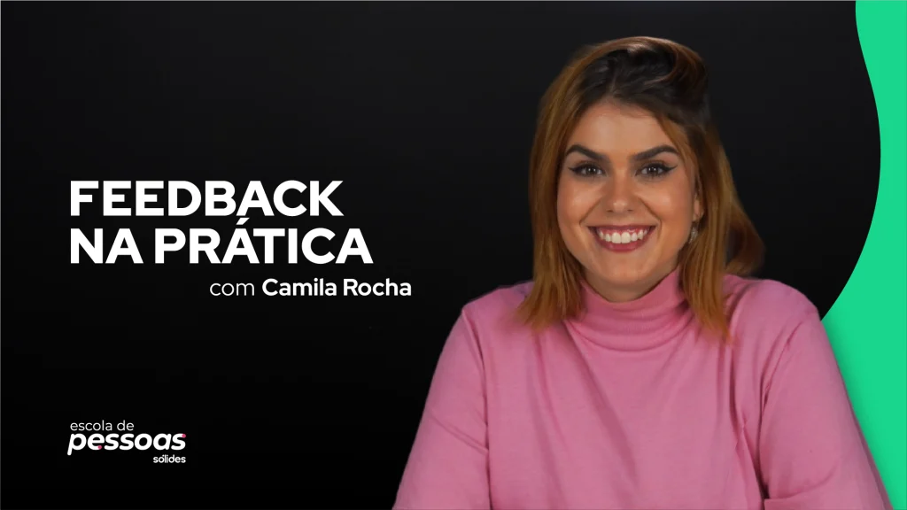 Foto da Camila Rocha ministrando o curso Feedback na Prática